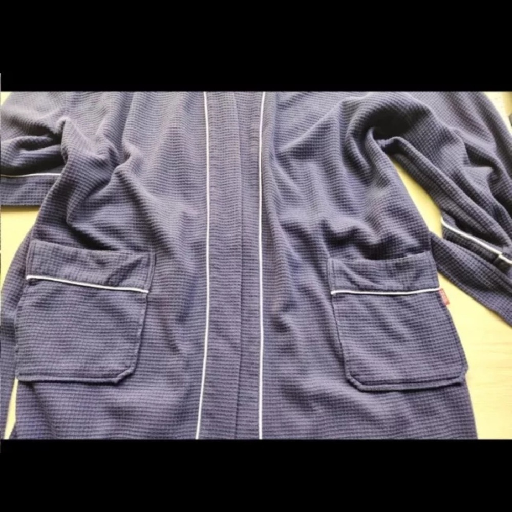 ROBE-IZOD-NAVY BLUE-WHITE TRIM-CLASSIC-ATTACHED TIE-LONG-WAFFLE-LONG SLEEVES - Picture 6 of 8